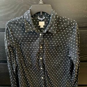 Black and white button down a shirt